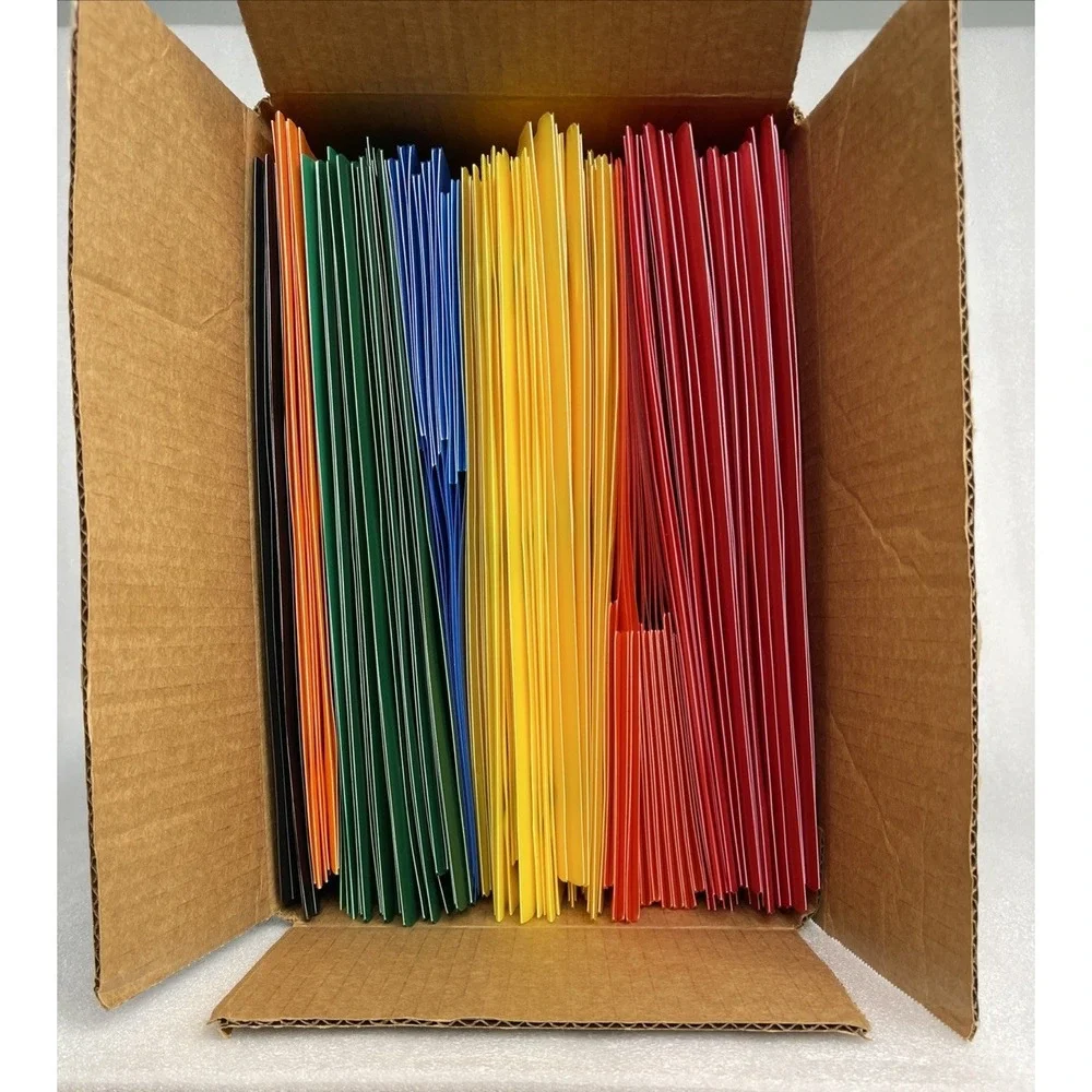 Plastic Poly Folders 2 Pocket w/ Prongs 9.4